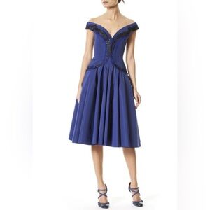 $2890 NWT Carolina Herrera 100% Silk Beaded Cadet Blue Dress